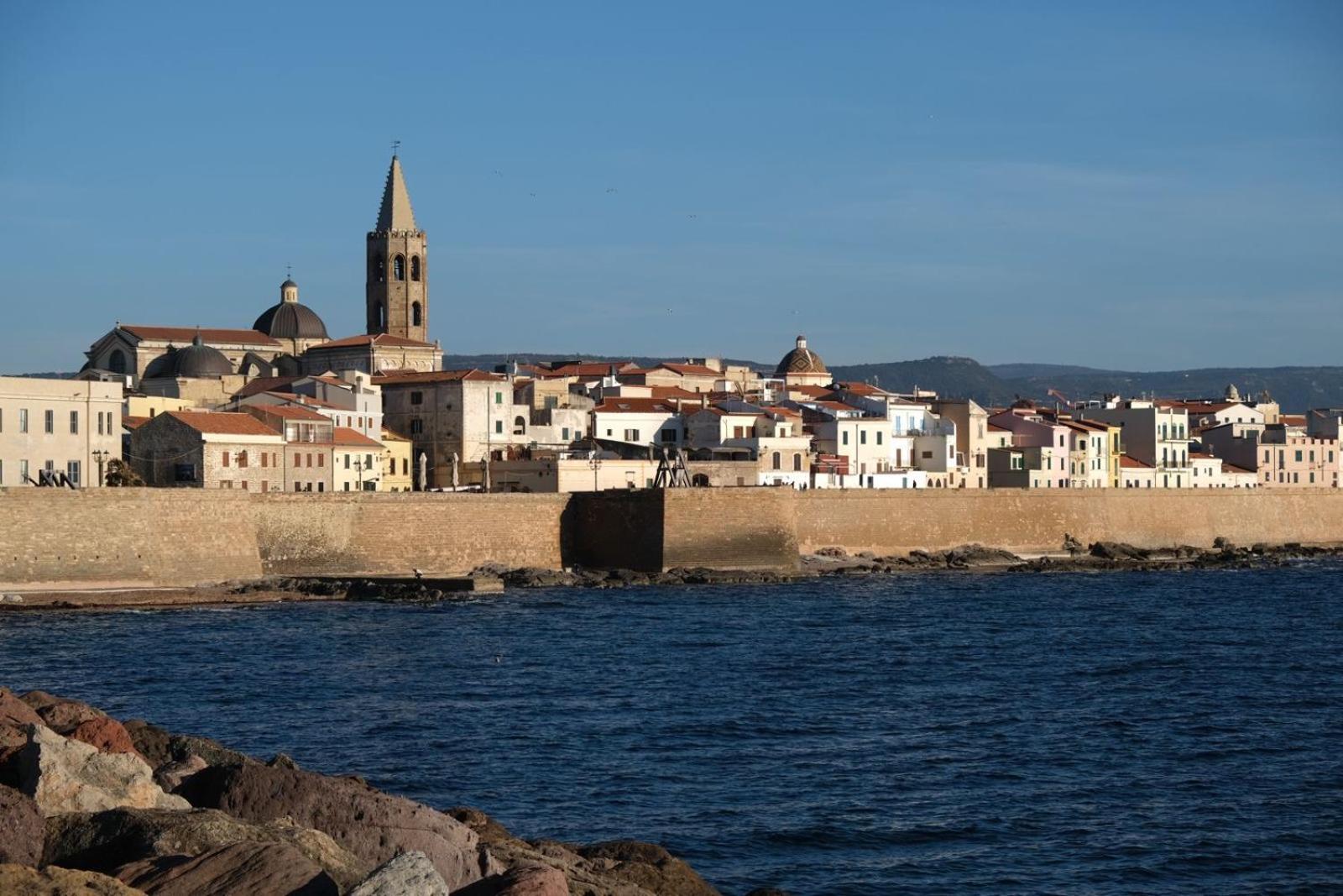 Suite Apartment La Rajola Alghero Luaran gambar
